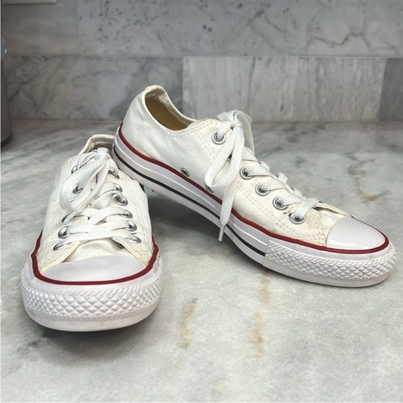 Converse Chuck Taylor All Star Low Top White Sneakers - Picture 1 of 13